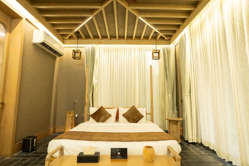 Tapovana Aroha | Pet-Friendly Boho Retreat with Luxury Tent, 2-BHK Villa , Moroccan-Style Pool, Firepit & Gardens – 3 bedroom villa in Bengaluru, Karnataka