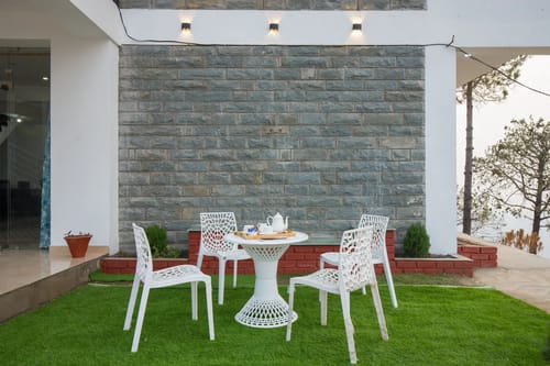 Querencia | Pet-friendly 5-BHK Villa With Sunset & Hill Views  – 5 bedroom villa in Kasauli, Himachal Pradesh