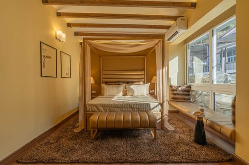 La Casa Oberoi – 4 bedroom villa in Bhimtal, Uttarakhand