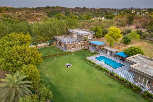 Cloudberry Estate – 6 bedroom villa in Delhi-ncr, Delhi