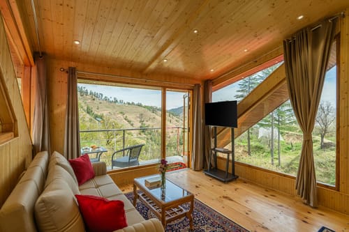 Plum @ The Orchard Song with Jacuzzi – 2 bedroom villa in Shimla, Himachal pradesh