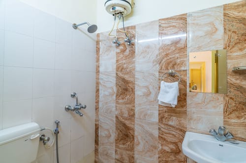 Cloudview Villa – 6 bedroom villa in Mussoorie, Uttarakhand