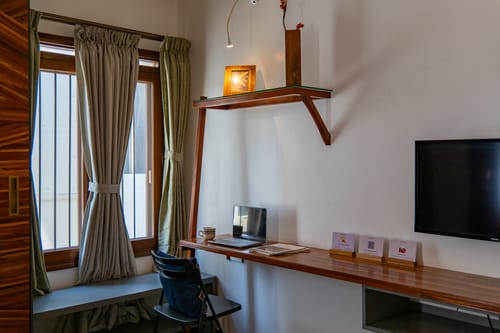The Jazminn Timberwood | 3-BHK Pet-friendly Apartment with Shared Sit Out Area | Near Bengaluru Palace – 3 bedroom villa in Bengaluru, Karnataka