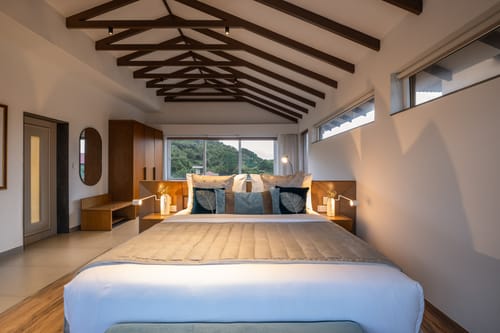Maravilla – 20 bedroom villa in North Goa, Goa