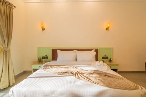 Laguna Aurelia | Luxe 4-BHK Villa Near Popular Beaches With Pvt Pool & Garden