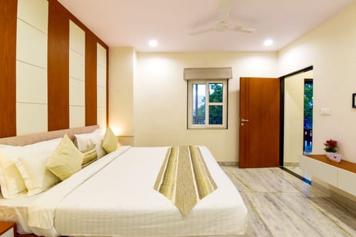 Auric Lake Villa | 2-Room Suite Shared Plunge Pool and Terrace | Near Fateh Sagar Lake – 2 bedroom villa in Udaipur, Rajasthan