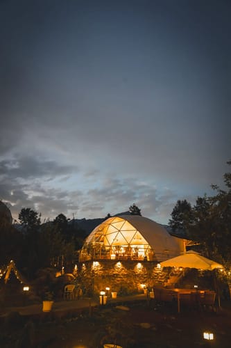 Glamorous Presidential Suite