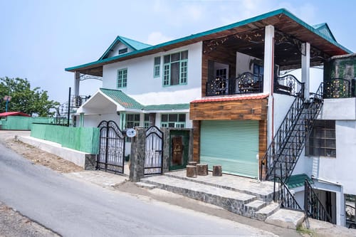 Valleys & Peaks – 4 bedroom villa in Shimla, Himachal Pradesh