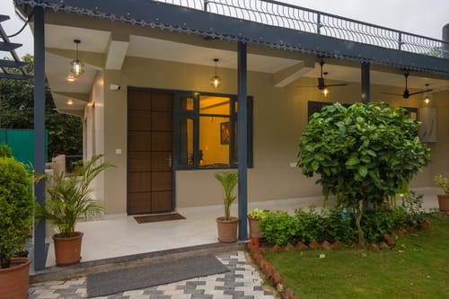 The Pine Melody | Pet-friendly 4-BHK Retreat With Private Plunge Pool & Garden – 4 bedroom villa in Kasauli, Himachal Pradesh