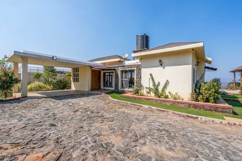 Beyond Infinity – 5 bedroom villa in Lonavala, Maharashtra