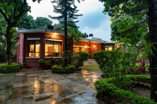 Doon Garden Villa