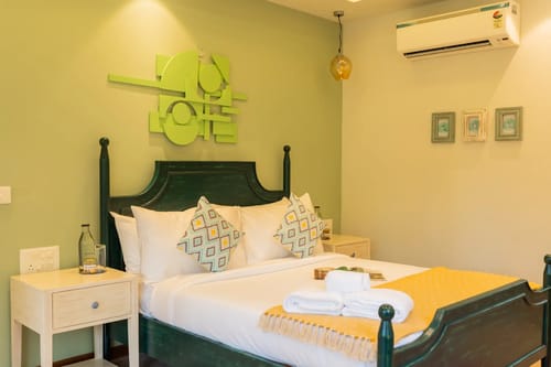 Solace Azure | A 5-BHK Retreat With Pvt Pool, & 2 Living Spaces 