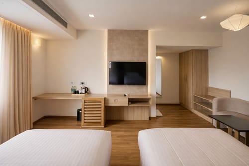 Executive Twin Rooms @ Fernwood – 12 bedroom villa in Bangalore, Karnataka