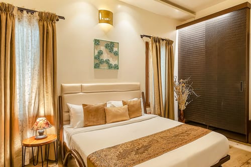 The Jazminn Alloyhall | 3-BHK Pet-friendly Apartment with Balcony | Near Bengaluru Palace – 3 bedroom villa in Bengaluru, Karnataka