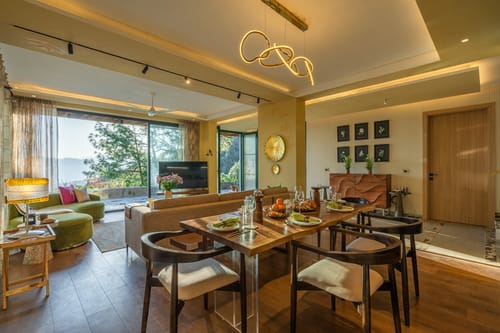 Thelma & Louise  W/ Outdoor Jacuzzi – 6 bedroom villa in Kasauli, Himachal Pradesh