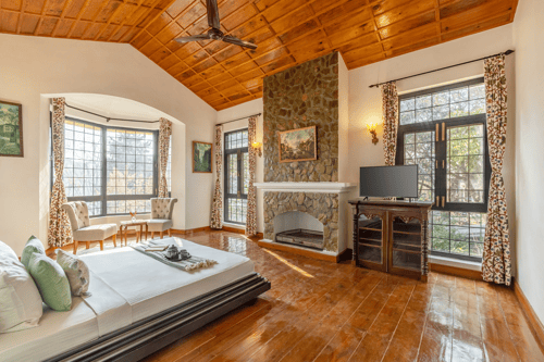 Thistle House | Pet-friendly 4-BHK Hideaway with Gazebo & Terrace by Bhimtal Lake – 4 bedroom villa in Nainital, Uttarakhand