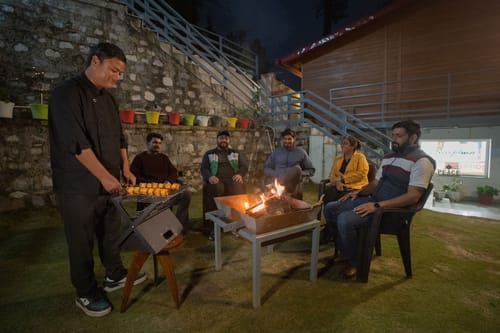 The Urban Escape Nirvana | 1 Premium Room With Hill Views