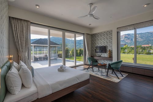 Nimishka Villa | 5-BHK Haven With Pvt Pool, Lavish Garden & Scenic Views – 5 bedroom villa in Lonavala, Maharashtra