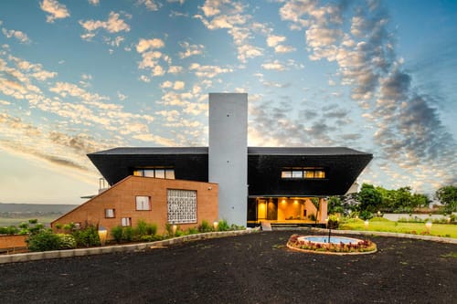 Pearl Lakeview Mansion - Igatpuri – 5 bedroom villa in Igatpuri, Maharashtra
