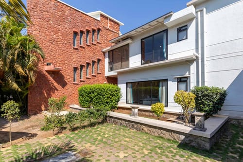 Our Beloved Summer – 6 bedroom villa in Alibaug, Maharashtra