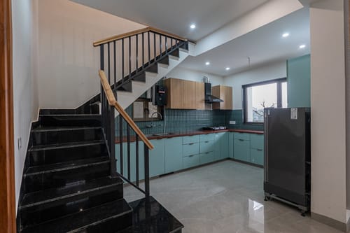 Lakefront | 4-BHK Villa with Common Patio Seating, Attic and Outdoor Dining Area – 4 bedroom villa in Bhimtal, Uttarakhand