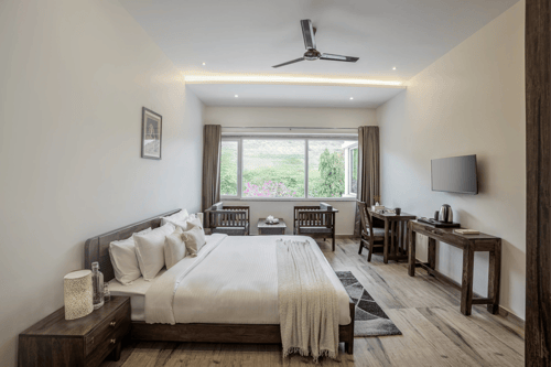 Kasturi Villa | 4-BHK Pet-Friendly Villa With Views of Sajjangarh Palace – 4 bedroom villa in Udaipur, Rajasthan