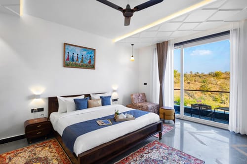 Godan Terra Cove | 6-BHK Retreat with Private Pool, Garden & Elevated Gazebo, featuring Stunning Hill & River Views – 6 bedroom villa in Udaipur, Rajasthan