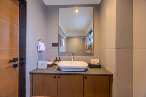 Serenica | 4-BHK Villa with Private Pool, Bar Lounge, Terrace Views, Lift & Peaceful Pilerne Location | Pet-friendly – 4 bedroom villa in North Goa, Goa