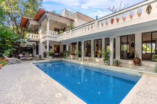 Vintage Hideaway – 4 bedroom villa in North Goa, Goa
