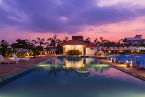 La Palm – 8 bedroom villa in Lonavala, Maharashtra
