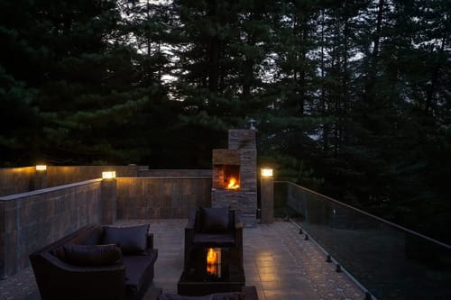 Zephyr Classic Cottage | Scenic Hill Getaway With Pool, Gym & Restaurant