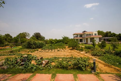 Raga | 2-BHK | Pvt Pool | Garden | Gazebo | Entertainment Lounge | Kids Play Area