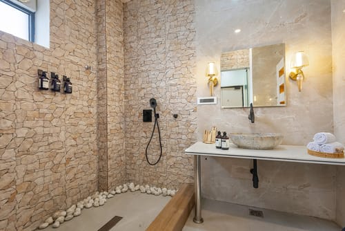 Nirvana Farms |  Heritage-Style 5-BHK Farmhouse with Private Pool, Lounge Area and Garden – 5 bedroom villa in Jaipur, Rajasthan