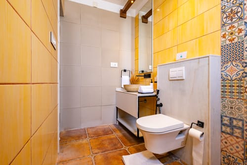 The Jazminn Timberwood | 3-BHK Pet-friendly Apartment with Shared Sit Out Area | Near Bengaluru Palace – 3 bedroom villa in Bengaluru, Karnataka