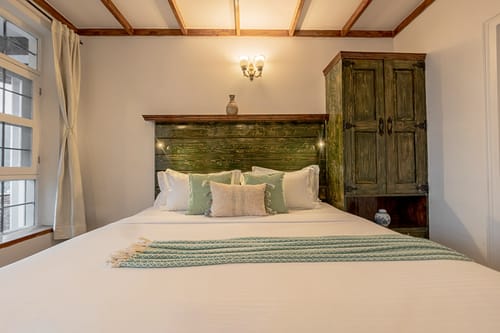 Farsauli 1°| Pet-friendly 3-BHK Hillside Getaway With Gazebo & Balcony – 3 bedroom villa in Nainital, Uttarakhand