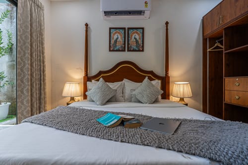 Lakefront | 4-BHK Villa with Common Patio Seating, Attic and Outdoor Dining Area – 4 bedroom villa in Bhimtal, Uttarakhand