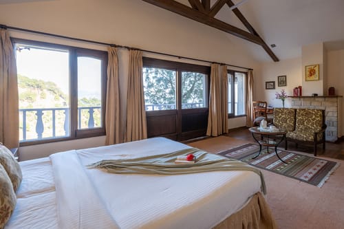 Destine – 6 bedroom villa in Kasauli, Himachal Pradesh