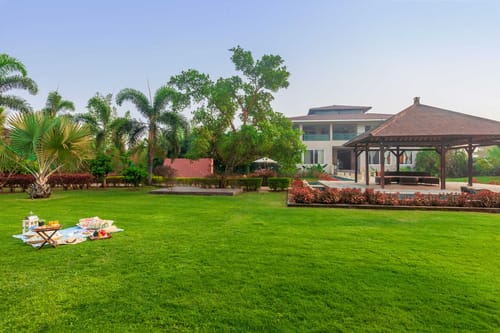 Umber Villa – 5 bedroom villa in Alibaug, Maharashtra