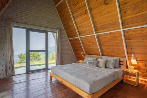 Starfell @ Urna Boutique Stay – 1 bedroom villa in Mukteshwar, Uttarakhand