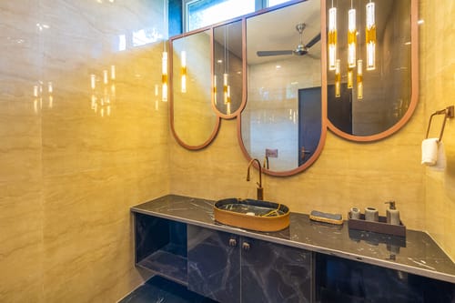 Saturn @ Wandering Vines W/ Indoor Pool - Sohna