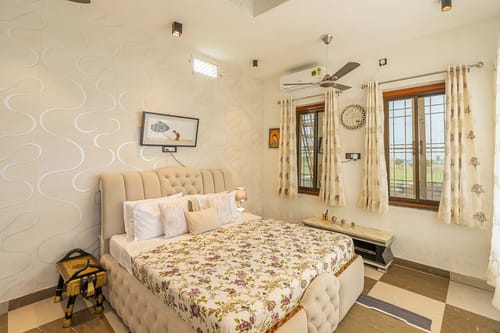 Badshah Farmstay – 3 bedroom villa in Jaipur, Rajasthan