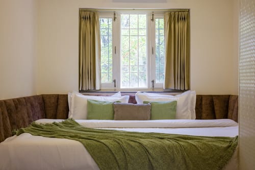 Ramgarh Wild Retreat | Elegant Colonial-Style 2-BHK Villa Amidst the Hills with Private Pool & Garden – 2 bedroom villa in Jaipur, Rajasthan