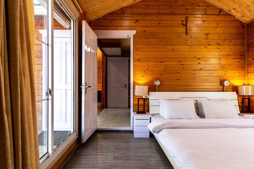 Sara's Chalet One – 3 bedroom villa in Nainital, Uttarakhand
