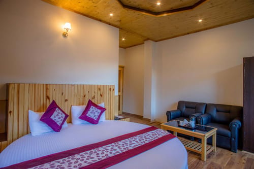 4 Rooms @ Stonehurst Cottage – 4 bedroom villa in Manali, Himachal Pradesh