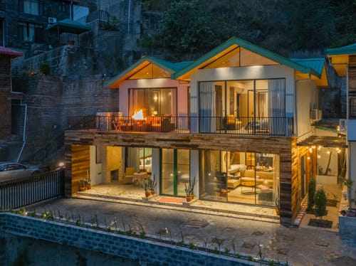 Thelma & Louise  W/ Outdoor Jacuzzi – 6 bedroom villa in Kasauli, Himachal Pradesh