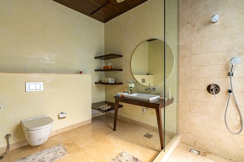 Oceanic Sunsets – 5 bedroom villa in North Goa, Goa