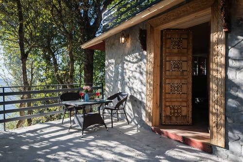 Lush @ Chalet Rushli - Kanatal – 5 bedroom villa in Mussoorie, Uttarakhand