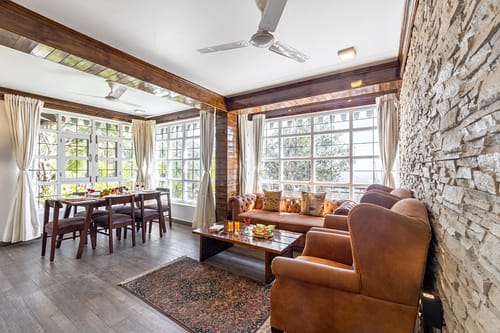 Farsauli 1°| Pet-friendly 3-BHK Hillside Getaway With Gazebo & Balcony – 3 bedroom villa in Nainital, Uttarakhand