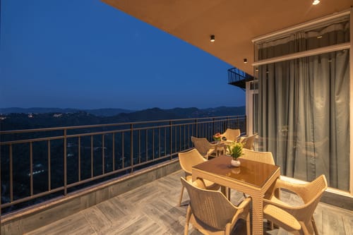 Peak @ The Himalayan Echo – 6 bedroom villa in Nainital, Uttarakhand