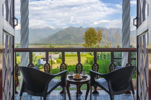 Buhayra Lakefront – 4 bedroom villa in Srinagar, Jammu And kashmir